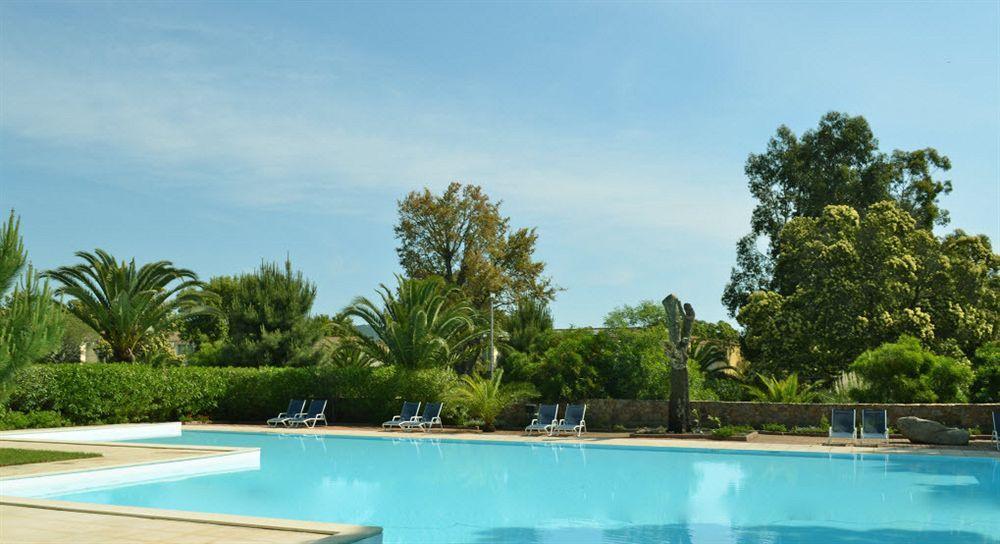 Residence Fiori Di Cala Rossa Lecci Kültér fotó